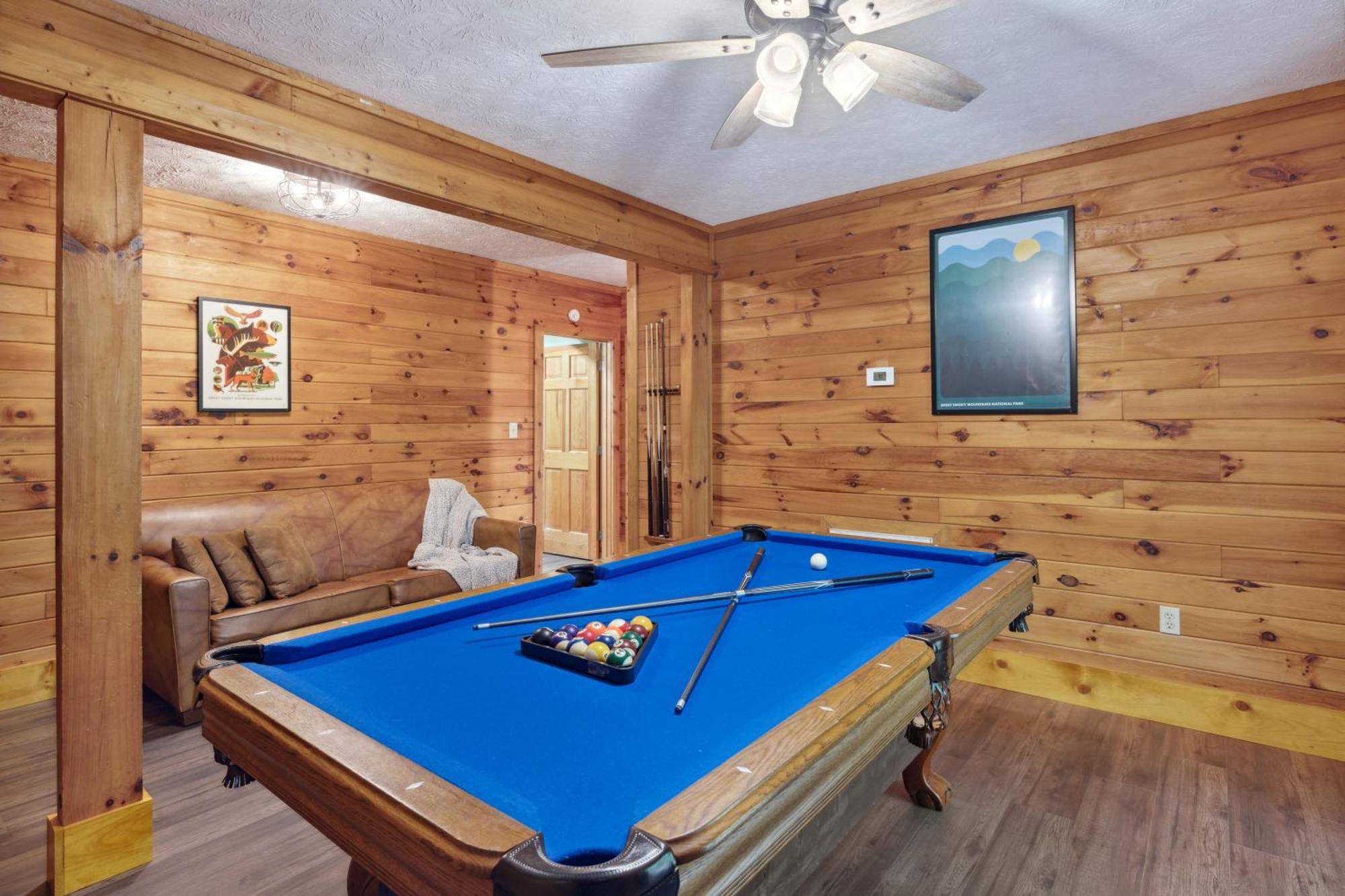 1 Min To The Parkway Spacious Cabin W 3 Suites And Extra Bedroom! Pigeon Forge Exterior foto